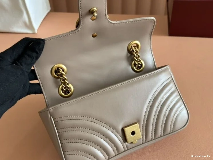 Gucci Sleek 49722 Satchel Bags 0816
